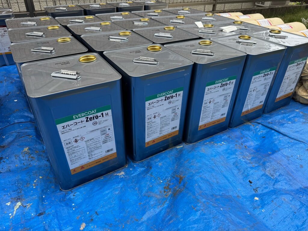 使用材料<br />
ダイフレックス・エバーコート